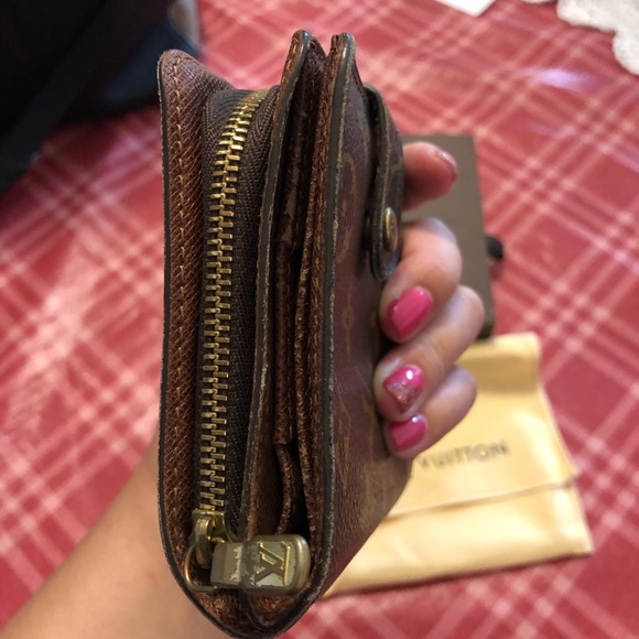 Vintage LV wallet - Picture 7 of 9